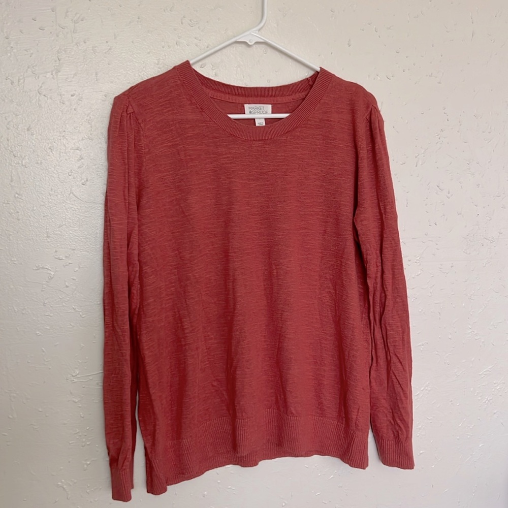 ‼️Market and spruce salmon colored sweater